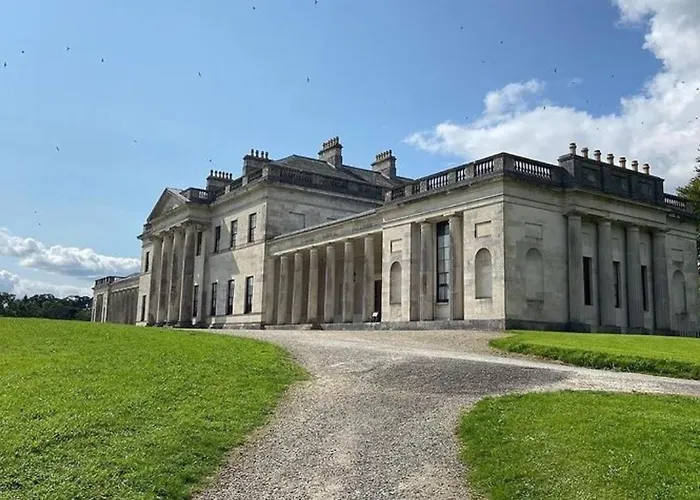 Enniskillen Places to Stay