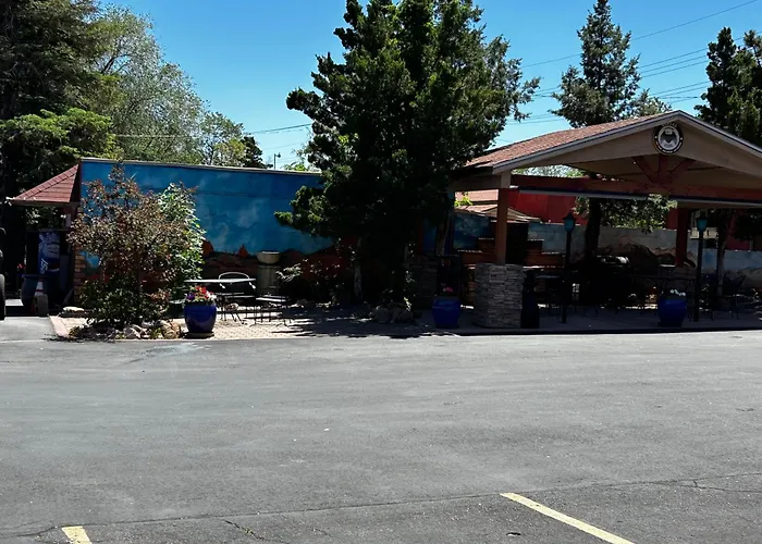 Colorado Springs Places to Stay