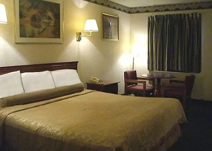 Williamstown Places to Stay