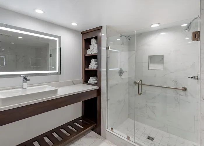 Virginia Beach Places to Stay